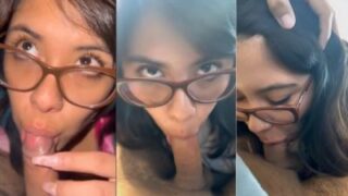 Video Panas Gadis Menggoyang Temannya Di Dalam Mobil