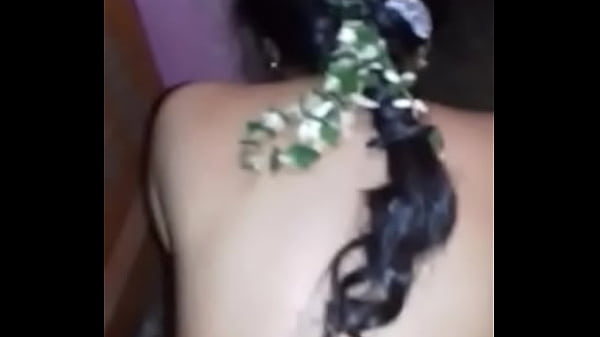 Desi Bhabhi Ditunggangi Dari Belakang