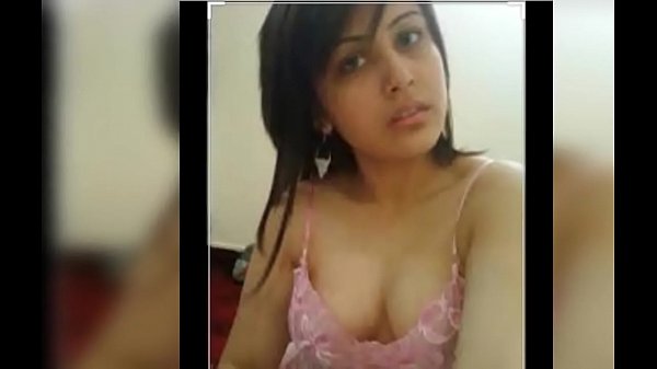 Neha Digilir Habis-habisan Oleh Supirnya, Cerita Panas Dengan Audio Hindi Yang Bikin Panas Telinga