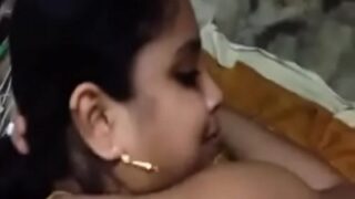 Adik Ipar Mengerang Mesra Dalam Video Panas Berbahasa Bengali
