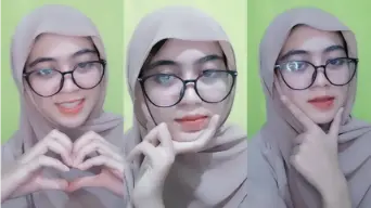Aichan Host Berjilbab Cantik Banget Nih Mango