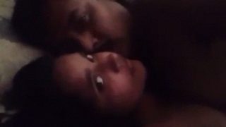 Pasangan India Bercinta Liar Di Rumah, Adegan Panas Ala Bollywood