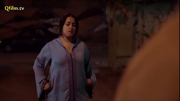 Ibu Arab Berbadan Besar Berhijab Dengan Pantat Besar Dikremi
