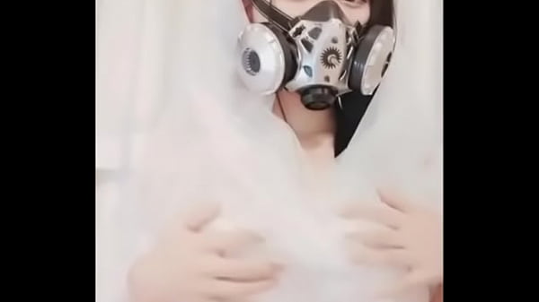 Masturbasi Dengan Dildo Tiongkok Yang Menggoda Pada Vagina Yang Menggairahkan
