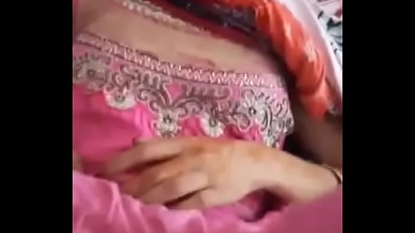 भाभी की गर्म हिंदी आवाज़ सुनकर तुम्हारा खड़ा हो जाएगा, पूरी गारंटी है