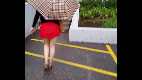Gadis Asia Menggoda Dengan Rok Mini Yang Menggoda Bagian 1