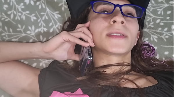 Hermanastra Se Pone Un Traje De Bruja Y Su Hermanastro Se Corre En Su Boca
