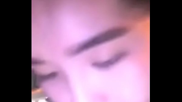 Gadis Tionghoa Menggila Di Pinggir Jalan
