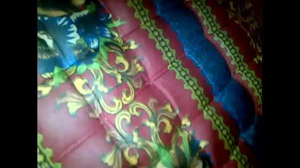 Mami Indonesia Yang Panas Dan Haus Akan Kontol Besar