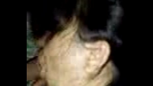 Pasangan India Modern Yang Imut Memberikan Blowjob Dengan Gaya H263
