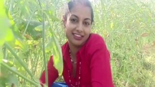 Bhabhi Seksi Nekat Ngentot Di Luar Demi Uang