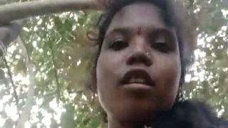 Gadis Adivasi Mesum Dengan Pacar Di Hutan