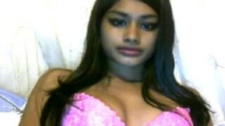 Gadis Seksi India Bugil Bercinta Di Kamera Web