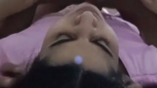 Pasangan Di Ranjang Buka Baju Dan Bercinta, Video Panas Buatan Rumahan