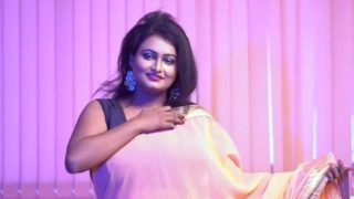 Video Bugil Sucharita Fashion: Tarian Sensual Dengan Sari Yang Tersingkap Perlahan