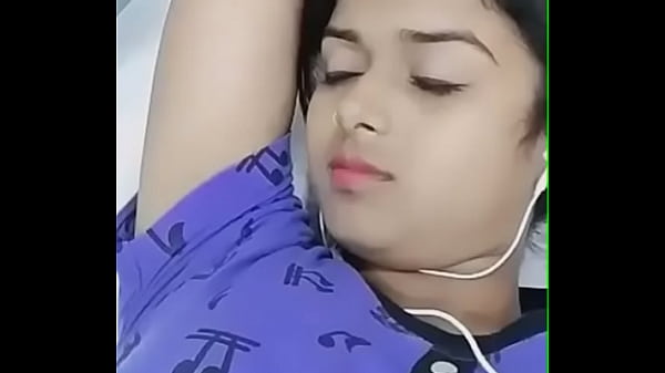Video Panas Gadis Desi Yang Menggoda