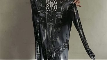 Ngentot Cosplayer Spiderman Hitam Sampai Crot Berulang Kali Di Dalam Memeknya – Film Panas Indonesia