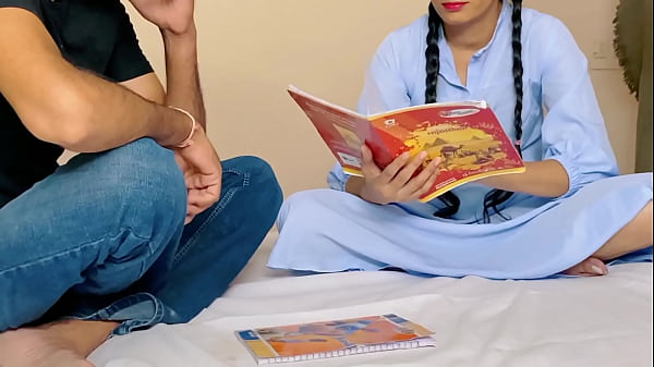 Guruji Ki Chhed Mein Meri Pyasi Chut Ne Panah Payi