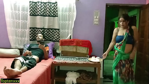 Gadis India Panas Bercinta Dengan Bibi Seksi, Suara Erotisnya Terdengar Jelas!