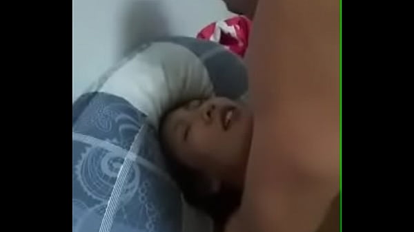 Suami Menyaksikan Istri Tionghoanya Dihardiki Pria Kulit Putih Untuk Pertama Kalinya