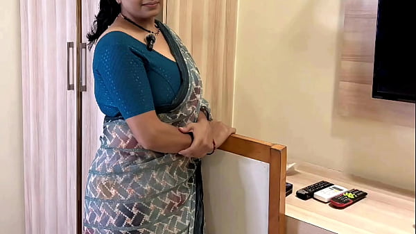 Bhabhi Baru Pindah Ke Apartemen, Kasih Hadiah Spesial Untuk Devar Tetangga, Adegan Panas Pertama Dengan Suara Hindi Menggoda