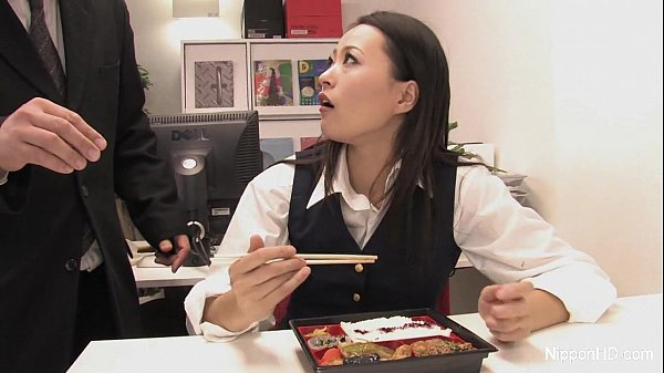 Bocor Di Kantor Jepang