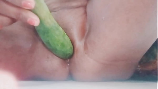 Desi Bhabhi Yang Menggairahkan