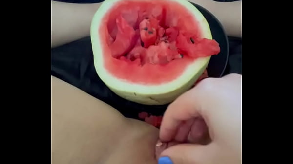 Semangat Melon Gandakan Kepuasan Wanita-recaman Panjang Arab Penuh Viral 2025-amatir Saudi Terbaik-gaya Liar Putih Salju Arab-makanan Ekstrem Fetish-buah Dalam Memek Sempit Abg-gadis-los Angeles-usa