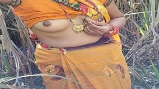 Istri Muda Digoyang Buruh Kasar Di Ladang