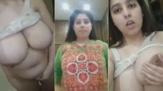 Video Panas Pacar Toket Gede Bugil Di Depan Kamera