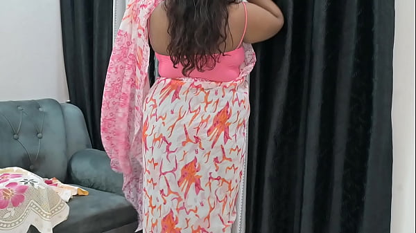 Payudara Seksi Bhabhi India Menggoda