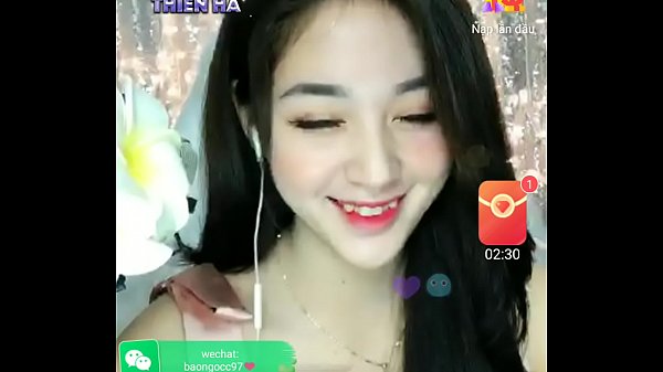 Gadis Asia Menggoda Di Uplive, Siap Bikin Kamu Nggak Bisa Berhenti Nonton