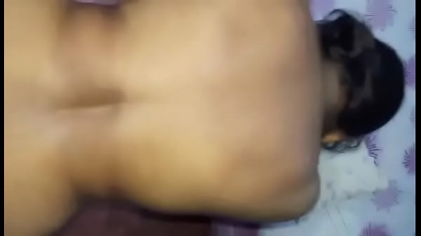 Istri Desi Ngesot Dari Belakang