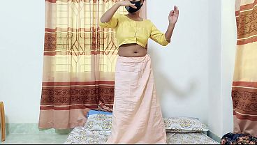 Gadis Desi Bergoyang Panas Dan Nikmati Tarian Erotis