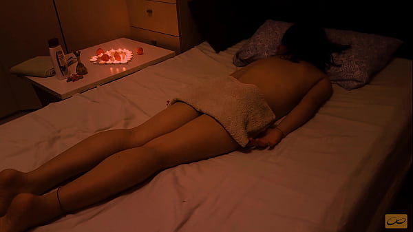 Pijat Nuru Thai Berubah Jadi Bercinta Dan Bikin Aku Climax Tanpa Henti