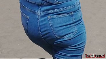 Bokep Indo Paling Hot – Nekat Cari Cewek Liar Di Pantai, Malah Dapet Bidadari Seksi Bikin Crot!
