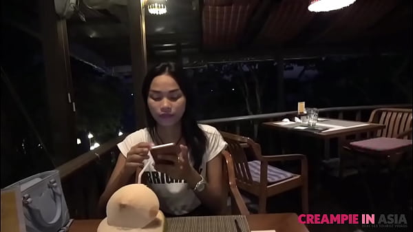 Gadis Thailand Muda Menerima Ejakulasi Dalam Tanpa Sensor