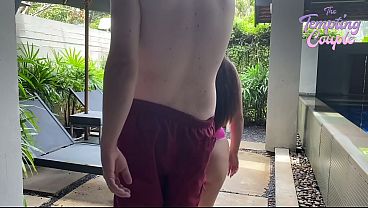 Gadis Thailand Menggoda Bawa Kembali Klien Bule Dengan Kontol Besar Untuk Dihisap, Ditempeli, Dan Dipancur!