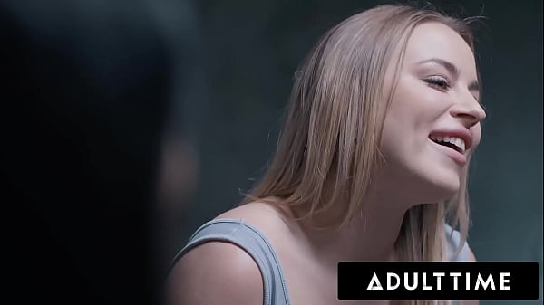 Anna Claire Clouds, Si Pawg Candu Seks, Menggoda Polisi Dengan Rayuan Mesra Saat Diinterogasi Hingga Terjadi Aksi Bercinta Kasar Dan Liar!