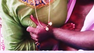 Istri Desi Nakal Bercinta Dengan Omongan Kotor Telugu Yang Menggairahkan.