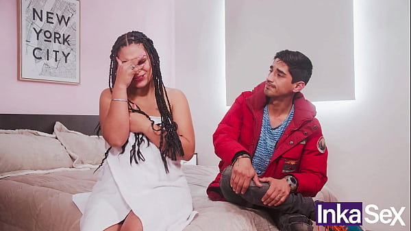 Madrastra Atrapa A Su Hijo En Un Encuentro Ardiente Con La Empleada Venezolana