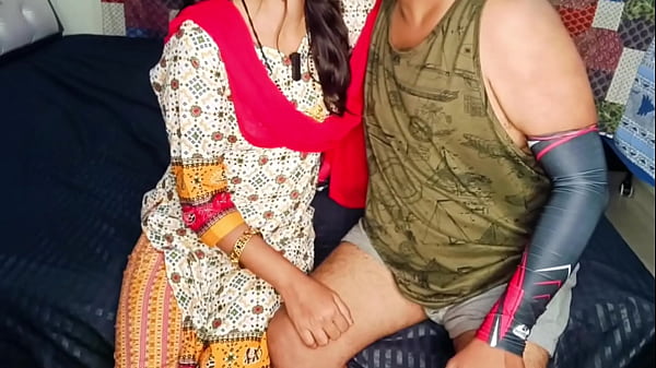 Mami Ko Paise Kamane Ka Asan Tarika Batake Bhanje Ne Maza Aya