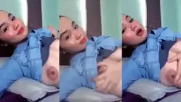 Andi Aqilah Ngentot Uting Sambil Colmek, Muncrat Sampai Banjir Sange