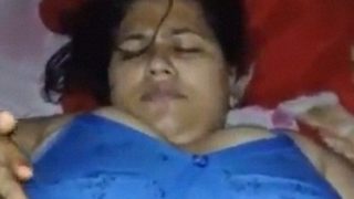 Tante Montok Goyang Sange Sama Selingkuhan, Video Xxx Bikin Meleleh