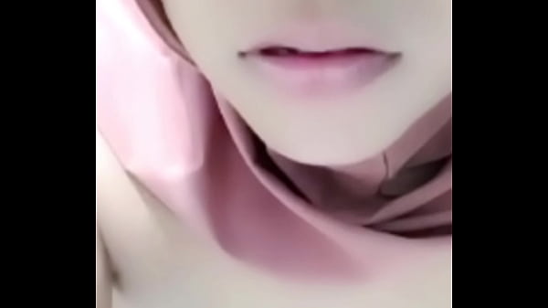 Masturbasi Sambil Bayangin Kontol Kenceng, Memek Gue Makin Gatel Pengen Digenjot Sampe Crot.