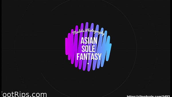 Kaki-kaki Asia Yang Bikin Muncrat, Meleleh, Dan Pengen Dijilat Sampai Ke Sela-sela Jari.