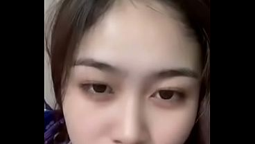 Cewek Indonesia Live, Goyangin Memek Basah Di Depan Kamera, Siap Digodain Sama Lo.