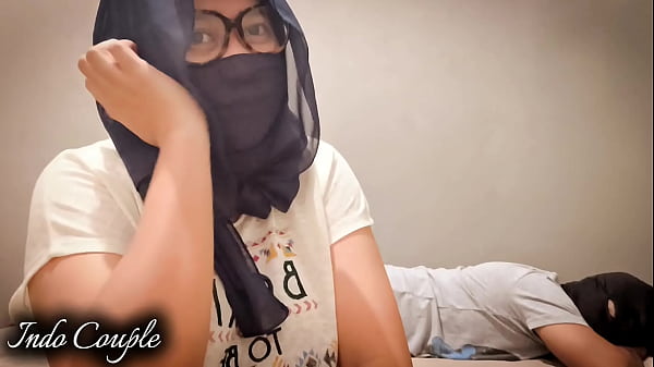 Nonton Bokep Indo Hot, Bikin Crot Sampai Basah Keras
