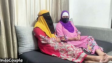Nih Bokep Indo Terbaru, Cewek-cewek Lagi Crot-crotan Sama Sesama, Basah Semua Nikmatin Kontol Palsu.