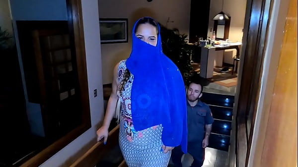 Pesta Malam Terakhir Lajang Cewek Arab-desi, Digarap Brutal Sama Kerdil Pemadam Kebakaran Dari Tv Sbt, Si Pitoco173 Yang Bikin Nggak Bisa Jalan!